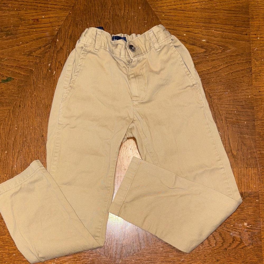 The Children’s Place Boys' Khaki Pull-on Chino Pants Size 6
